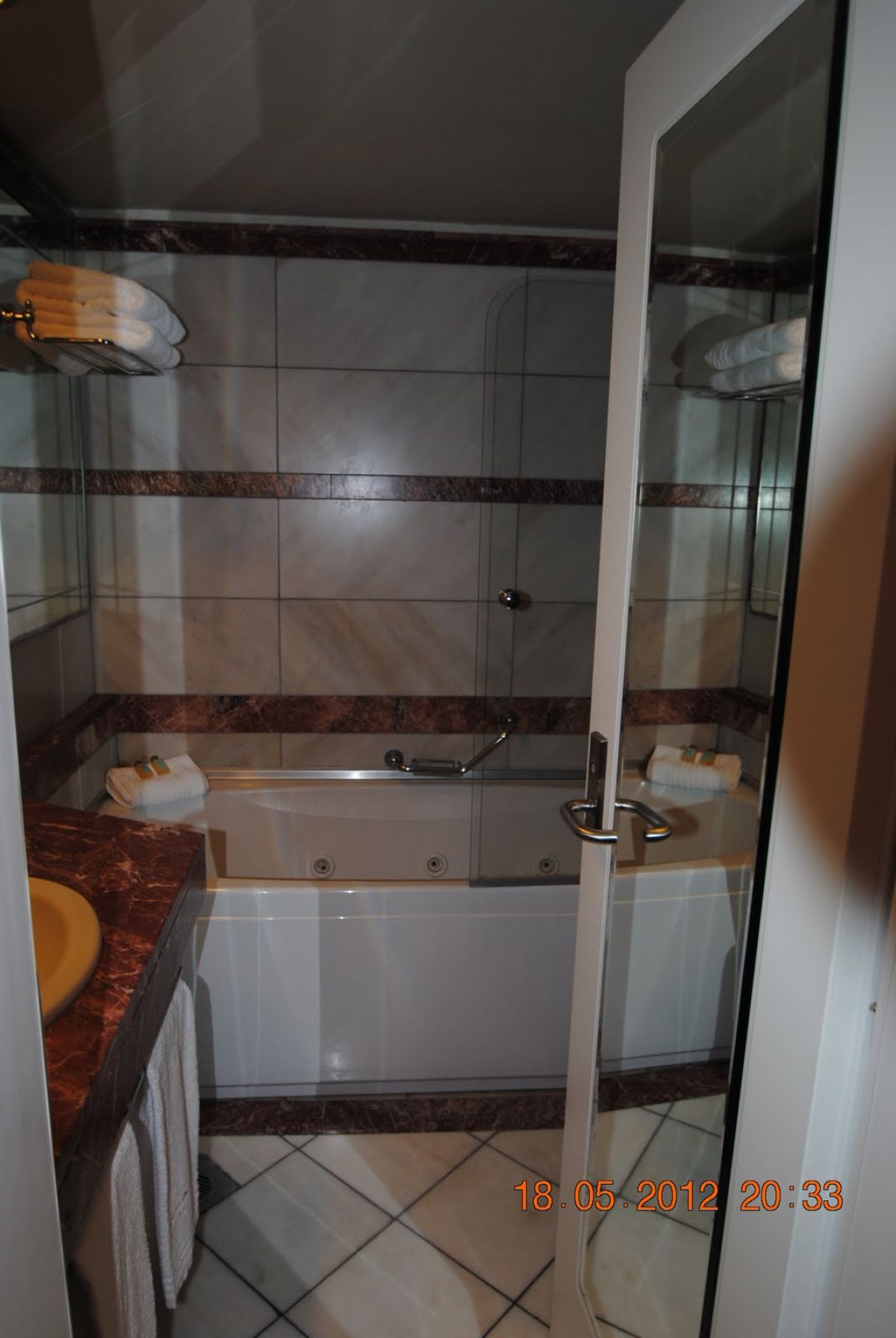 imagini hotel THEOPHANO IMPERIAL